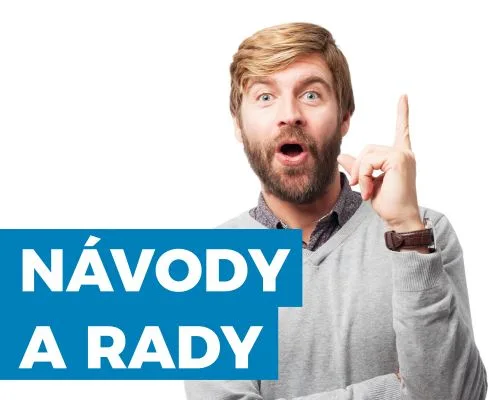 Muž ukazující prstem s nápisem nápady a rady.